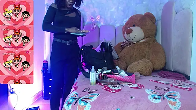 puca ebony online show from September 16, 7:59 pm
