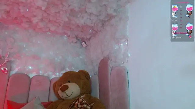 puca ebony online show from February 17, 4:48 pm