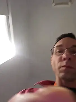 Snapshot of Iliketocooksquirt25 chatting on November 24, 5:07 am Iliketocooksquirt25 online show from November 24, 5:07 am