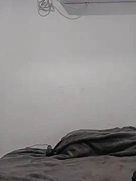 Iliketocooksquirt25 online show from February 4, 9:54 pm