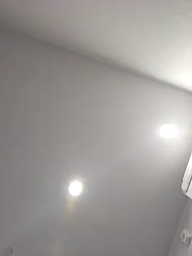 Iliketocooksquirt25 online show from December 17, 3:00 am