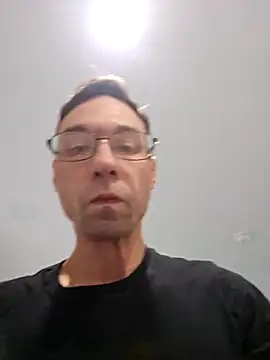 Snapshot of Iliketocooksquirt25 chatting on October 26, 5:30 am Iliketocooksquirt25 online show from October 26, 5:30 am