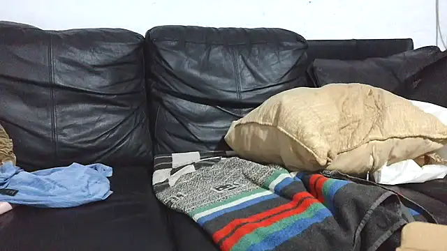 Youns98 online show from October 9, 8:53 pm