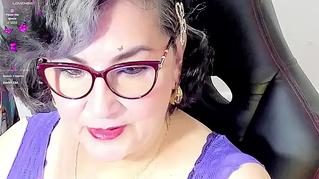 Snapshot of cataleya_mom chatting on September 13, 5:18 am cataleya mom online show from September 13, 5:18 am