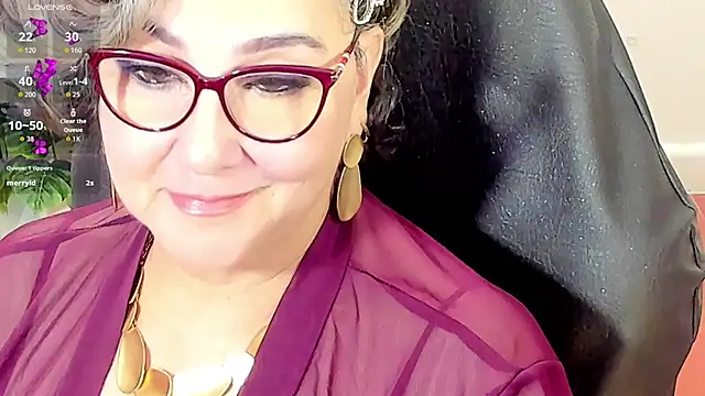 Snapshot of cataleya_mom chatting on February 21, 8:49 am cataleya mom online show from February 21, 8:49 am