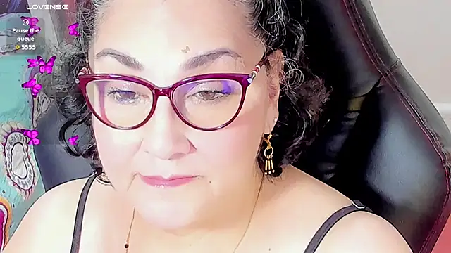 Snapshot of cataleya_mom chatting on October 12, 3:30 am cataleya mom online show from October 12, 3:30 am