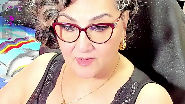 Snapshot of cataleya_mom chatting on February 13, 7:14 pm cataleya mom online show from February 13, 7:14 pm