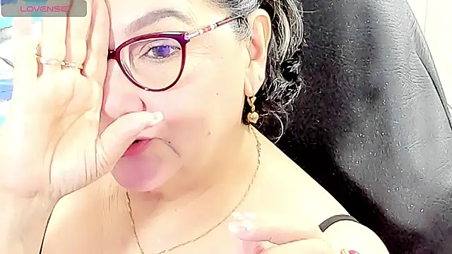 cataleya mom online show from April 15, 3:45 am