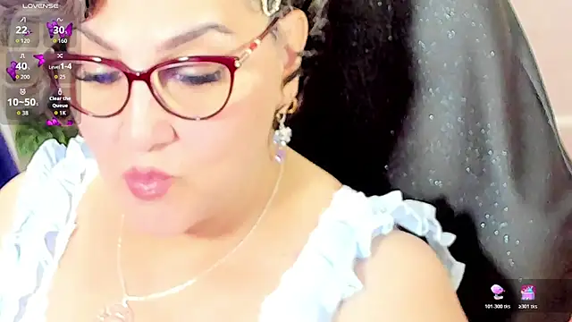 Snapshot of cataleya_mom chatting on February 14, 2:50 pm cataleya mom online show from February 14, 2:50 pm