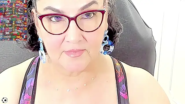 Snapshot of cataleya_mom chatting on June 26, 11:54 pm cataleya mom online show from June 26, 11:54 pm
