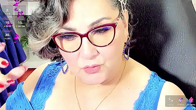 Snapshot of cataleya_mom chatting on February 9, 3:37 am cataleya mom online show from February 9, 3:37 am