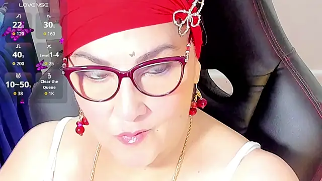 Snapshot of cataleya_mom chatting on October 28, 3:18 am cataleya mom online show from October 28, 3:18 am