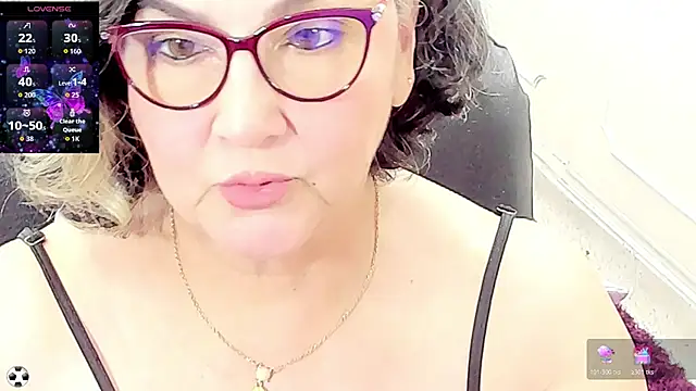 Snapshot of cataleya_mom chatting on July 14, 2:16 am cataleya mom online show from July 14, 2:16 am