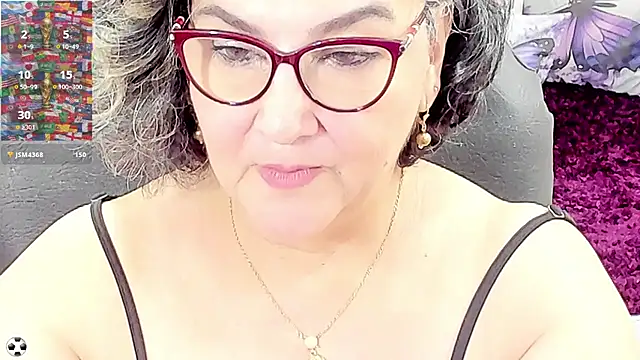 Snapshot of cataleya_mom chatting on July 1, 11:32 am cataleya mom online show from July 1, 11:32 am