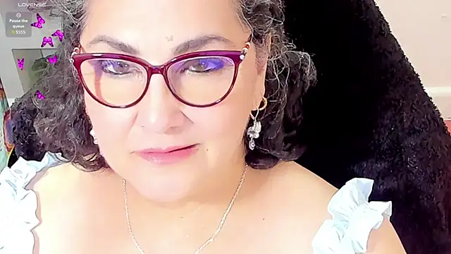 Snapshot of cataleya_mom chatting on November 22, 3:00 pm cataleya mom online show from November 22, 3:00 pm