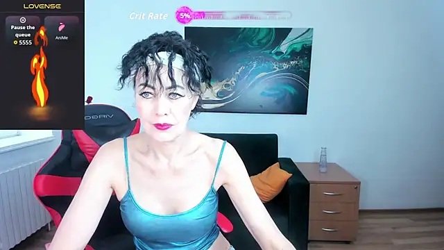 Silvia Wallec online show from March 12, 6:39 am