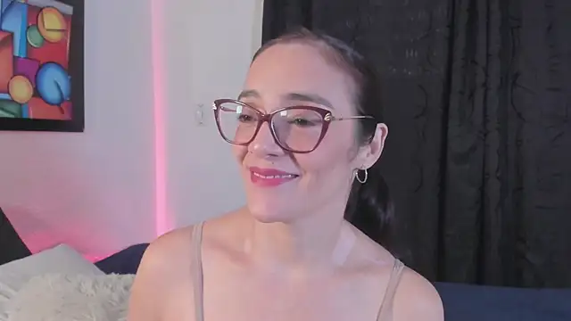 Jessica Herrera  online show from November 28, 9:48 pm