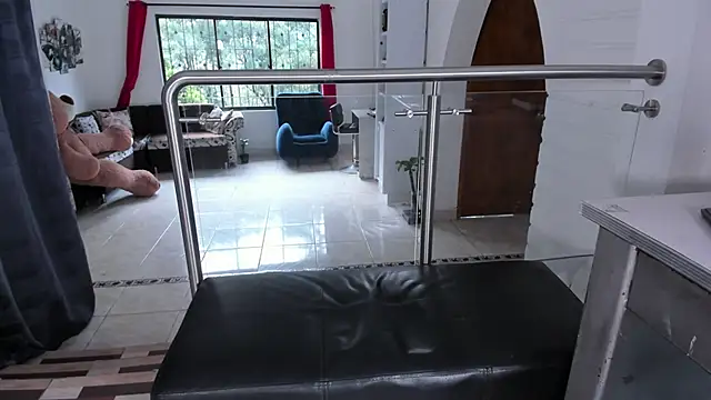 Jessica Herrera  online show from October 17, 9:38 pm