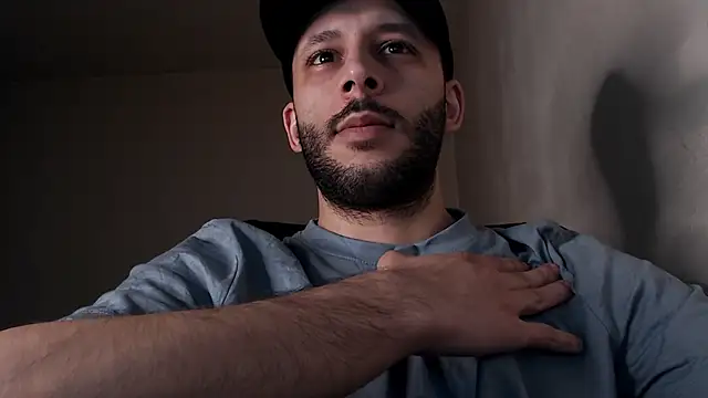 henryaxe online show from March 28, 10:38 am