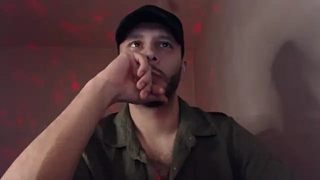 Snapshot of henryaxe chatting on September 20, 11:10 pm henryaxe online show from September 20, 11:10 pm