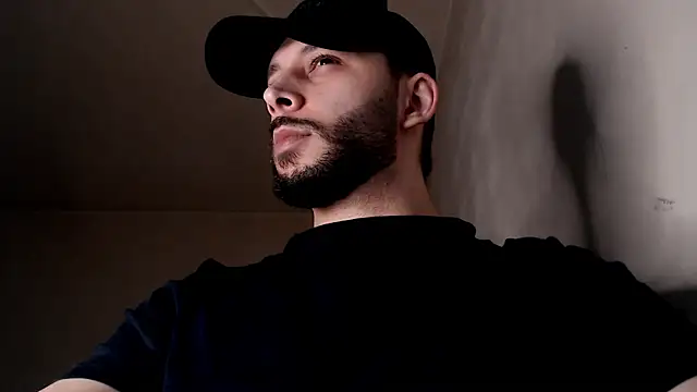 henryaxe online show from February 22, 1:46 pm