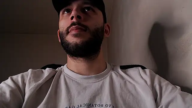 henryaxe online show from April 4, 11:50 am