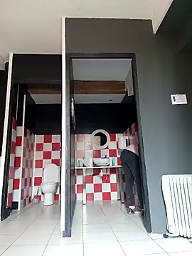 lady charlyne online show from March 25, 3:33 pm