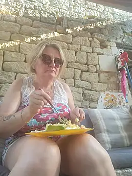 lady charlyne online show from June 26, 5:41 pm