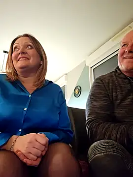 lady charlyne online show from December 4, 7:57 pm