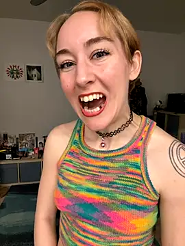 Snapshot of ketarisenup chatting on October 11, 3:51 am ketarisenup online show from October 11, 3:51 am