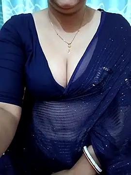 Snapshot of Priya_Boudi chatting on March 5, 5:39 pm Priya Boudi online show from March 5, 5:39 pm