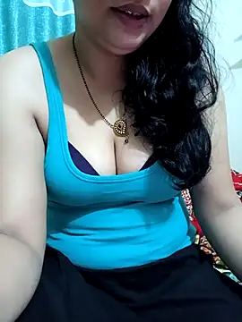Snapshot of Priya_Boudi chatting on March 22, 1:08 pm Priya Boudi online show from March 22, 1:08 pm