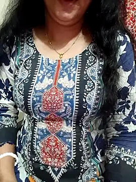 Snapshot of Priya_Boudi chatting on October 13, 6:31 pm Priya Boudi online show from October 13, 6:31 pm