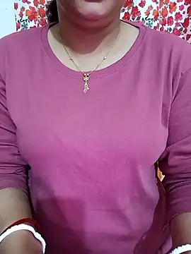 Snapshot of Priya_Boudi chatting on December 17, 6:13 pm Priya Boudi online show from December 17, 6:13 pm