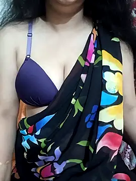 Snapshot of Priya_Boudi chatting on April 22, 7:09 pm Priya Boudi online show from April 22, 7:09 pm