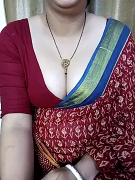 Snapshot of Priya_Boudi chatting on February 4, 4:29 pm Priya Boudi online show from February 4, 4:29 pm