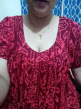 Snapshot of Priya_Boudi chatting on September 24, 6:14 pm Priya Boudi online show from September 24, 6:14 pm