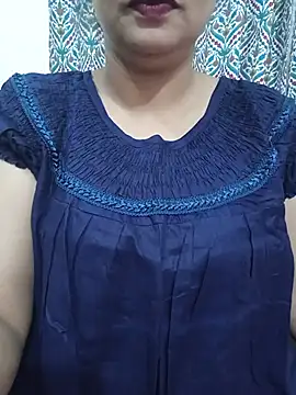 Snapshot of Priya_Boudi chatting on July 20, 5:48 pm Priya Boudi online show from July 20, 5:48 pm