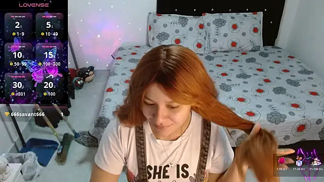 Snapshot of soniafuckboobs chatting on November 28, 12:38 pm soniafuckboobs online show from November 28, 12:38 pm