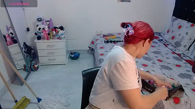 soniafuckboobs online show from May 14, 12:24 pm