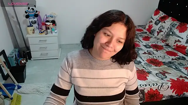 soniafuckboobs online show from June 12, 12:14 pm