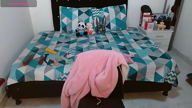 soniafuckboobs online show from September 24, 12:33 pm