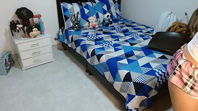 soniafuckboobs online show from September 27, 12:39 am
