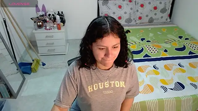 soniafuckboobs online show from April 8, 12:28 pm