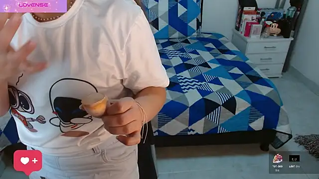 soniafuckboobs online show from September 22, 12:33 pm