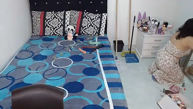 soniafuckboobs online show from March 13, 12:32 pm