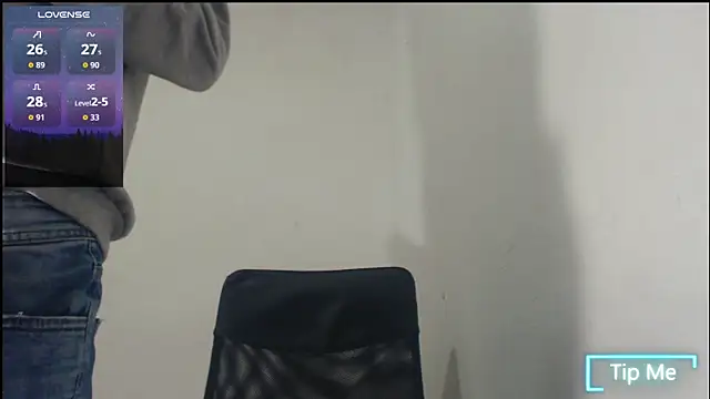 Snapshot of GrayHornyX chatting on June 28, 3:51 pm GrayHornyX online show from June 28, 3:51 pm