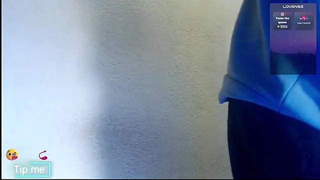 Snapshot of GrayHornyX chatting on November 14, 2:21 pm GrayHornyX online show from November 14, 2:21 pm