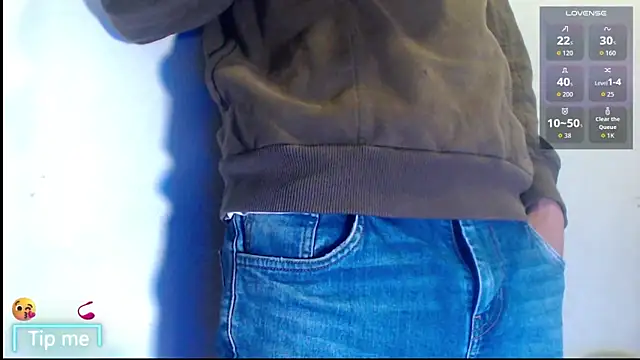 Snapshot of GrayHornyX chatting on November 21, 6:23 am GrayHornyX online show from November 21, 6:23 am