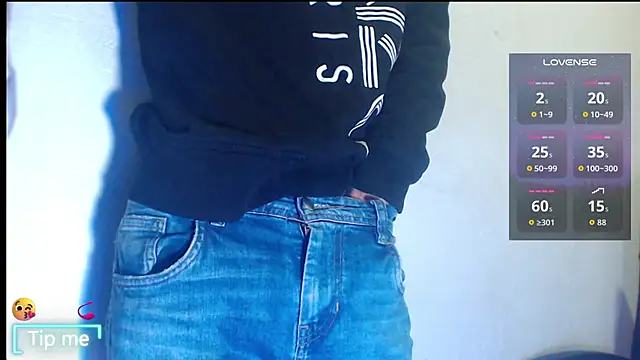 Snapshot of GrayHornyX chatting on January 11, 11:44 pm GrayHornyX online show from January 11, 11:44 pm